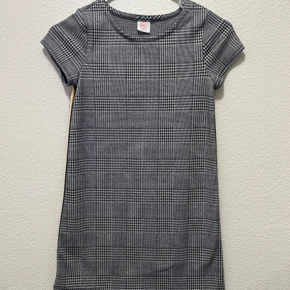 Wonder Nation black and white plaid A-Line dress, girl's medium 7/8